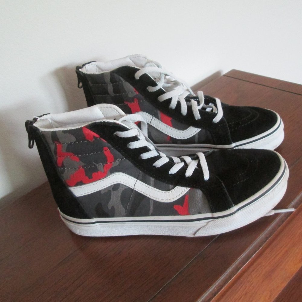Vans Sk8 Hi Top Zip Back Camo Print Black Suede 3